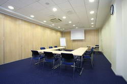 малый зал конференций - гостиница City Hotel Portus