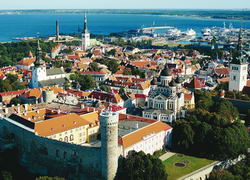 Вид на отель Swissotel Tallinn, Таллинн