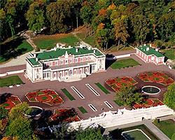 парк Кадриорг с дворцом